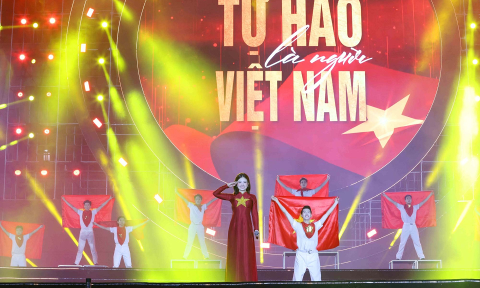 Bùng nổ với các “concert quốc gia”