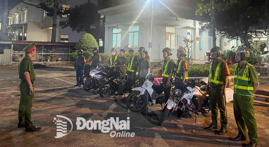 don,cong,an,khu,cong,nghiep,bien,hoa,ra,quan,tuan,tra,kiem,soat,an,ninh,trat,tu,11021004.jpg