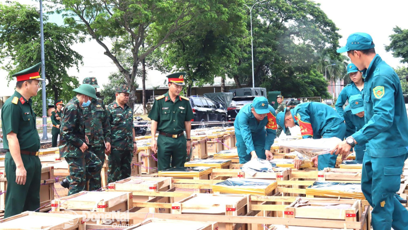 300 giàn pháo hoa sẵn sàng khai hỏa chào mừng Tết độc lập
