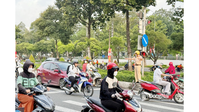 Đồng Nai ra quân bảo đảm an toàn giao thông dịp khai giảng năm học mới