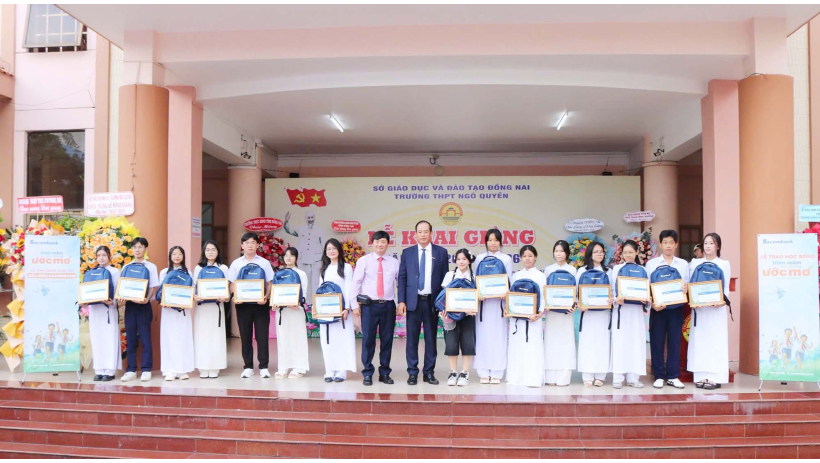 Sacombank triển khai học bổng “ươm mầm cho những ước mơ” 2025