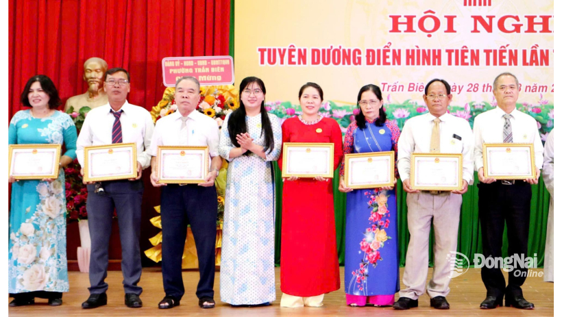 Phát huy vai trò cầu nối Mặt trận