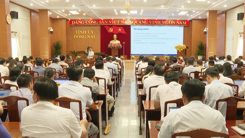 Đồng Nai: Hơn 3.000 cán bộ, đảng viên tham gia tập huấn ứng dụng trí tuệ nhân tạo